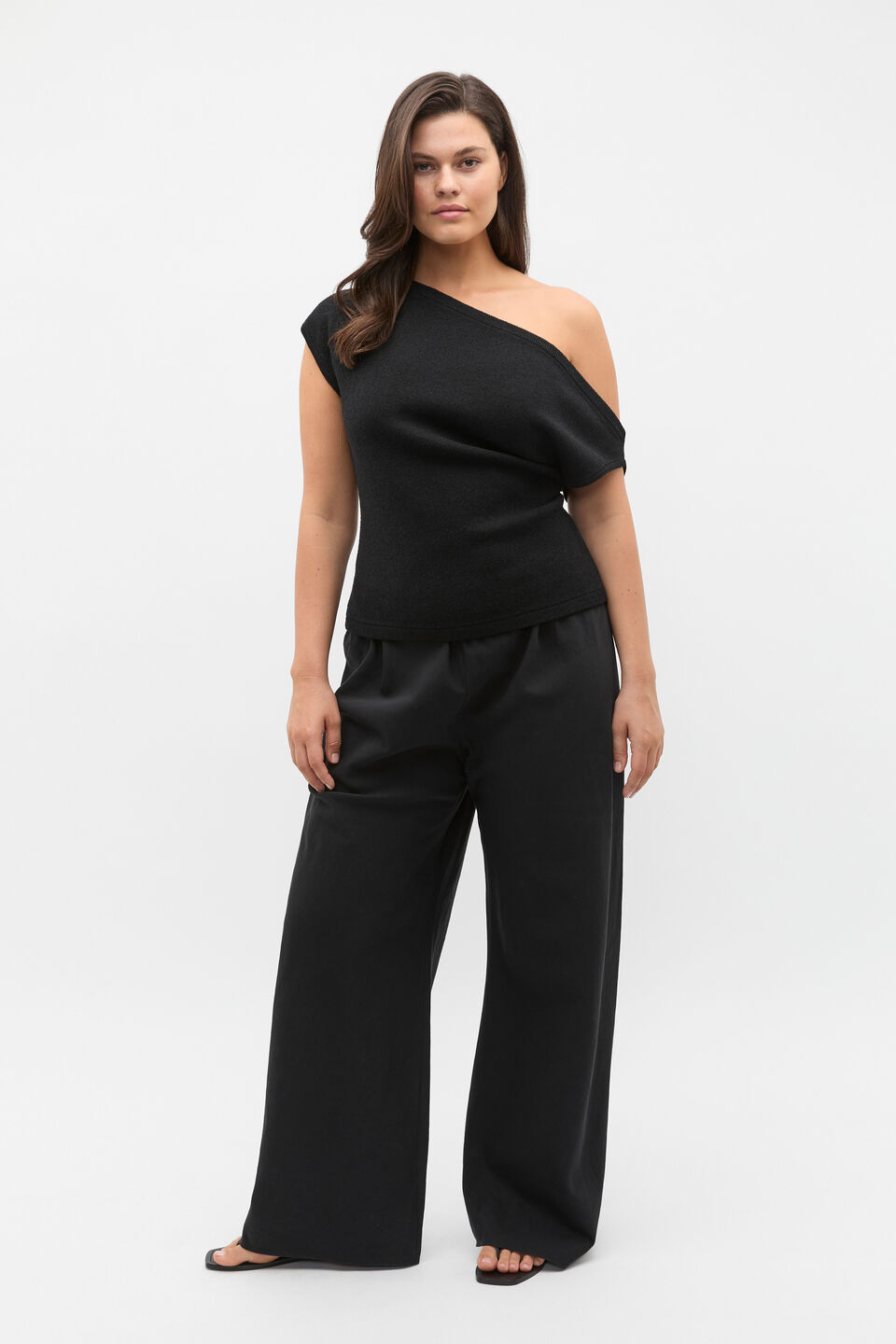 Gathered Waist Pant  Black