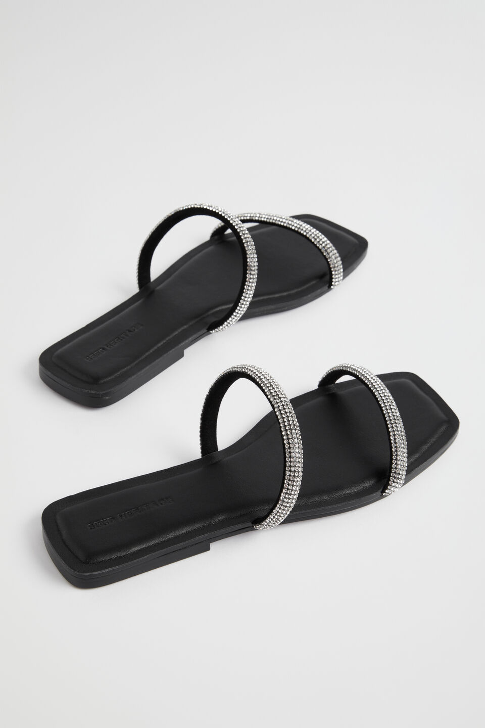 Natasha Diamante Slide  Black
