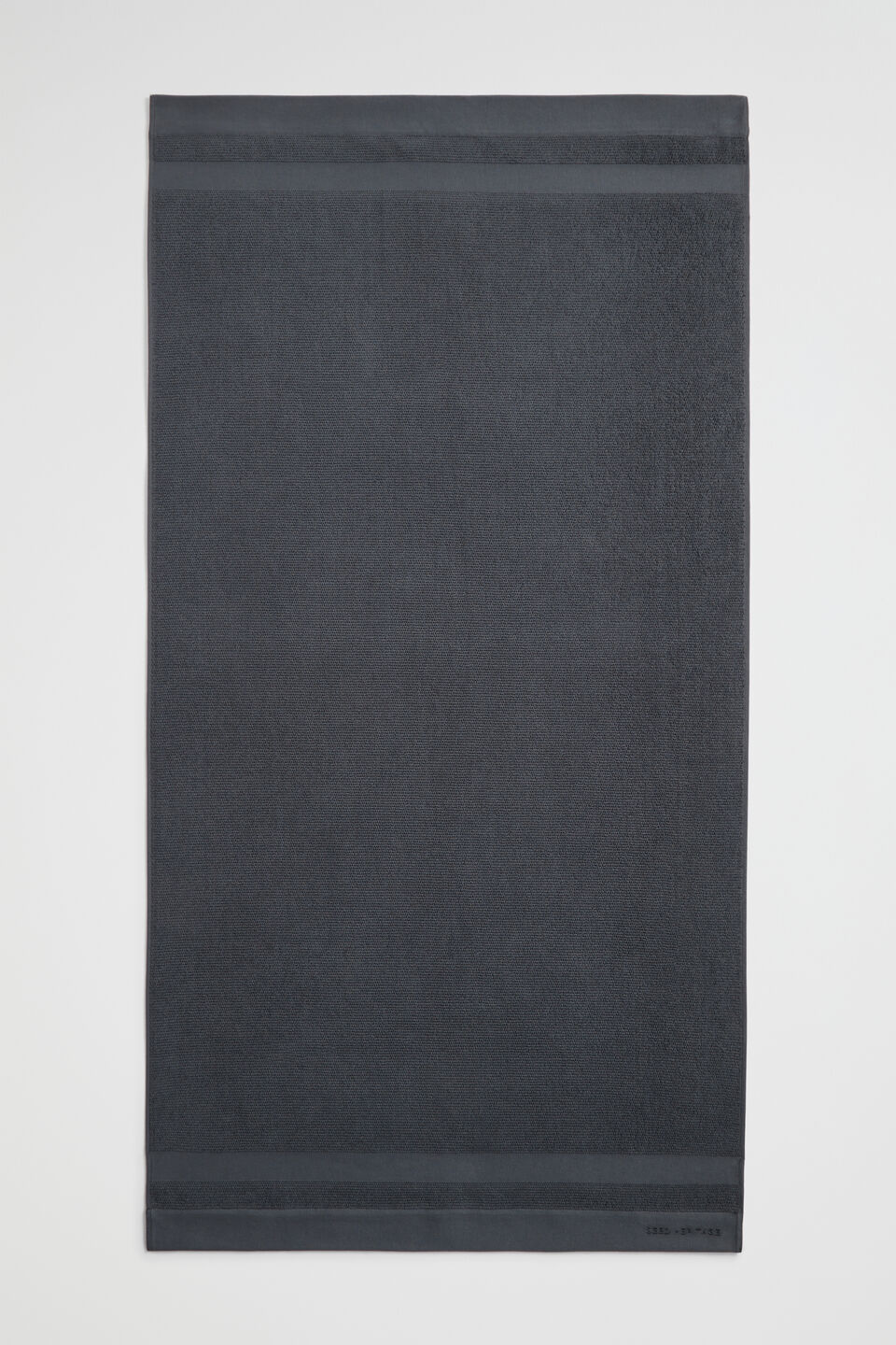 Luca Cotton Bath Sheet  Graphite