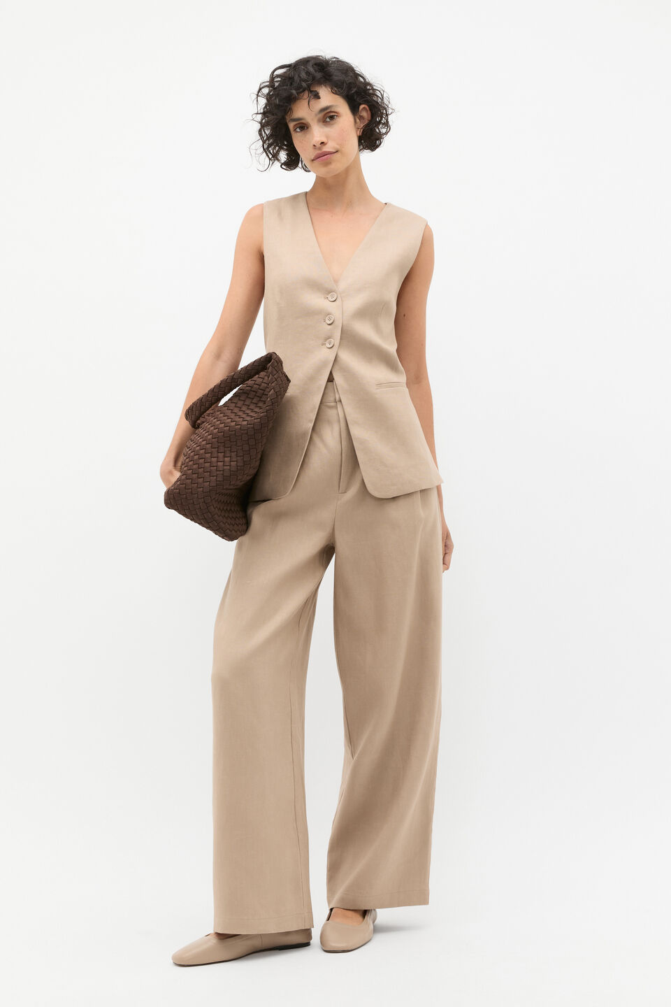Tailored Linen Pleat Pant  Cookie