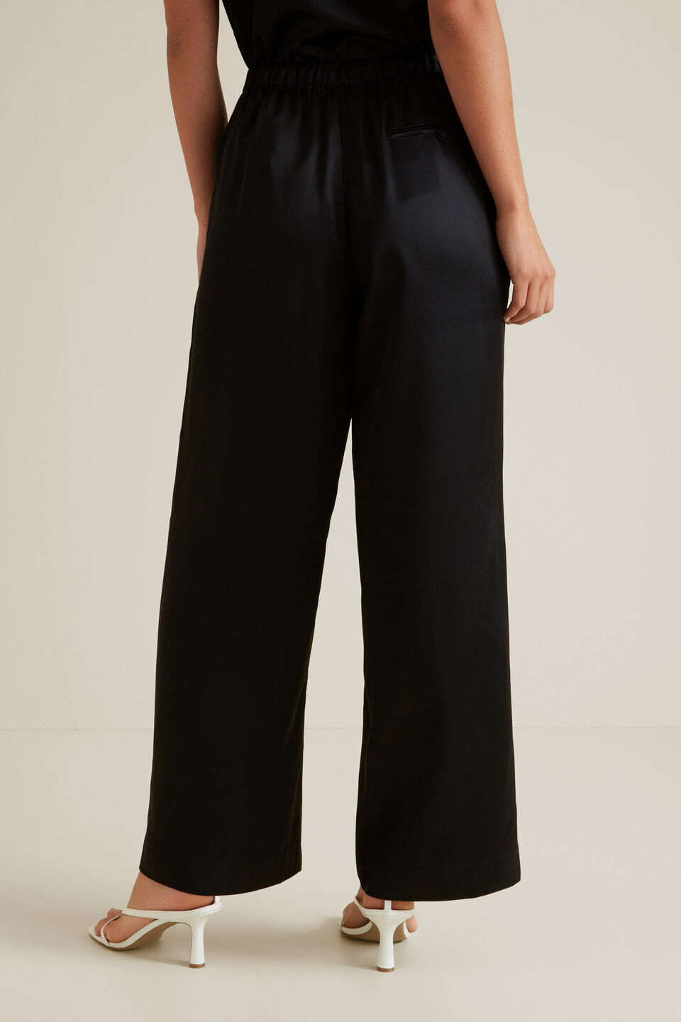 Fluid Wide Leg Trouser  