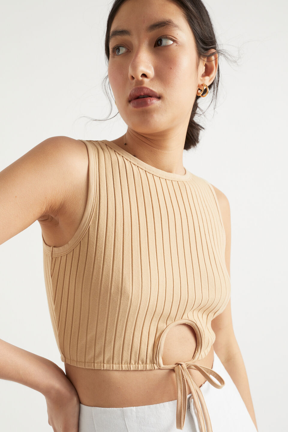 Keyhole Tie Tank  Light Chestnut