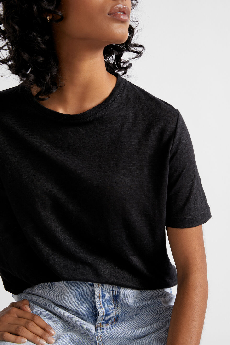 Core Linen Relaxed Tee  Black
