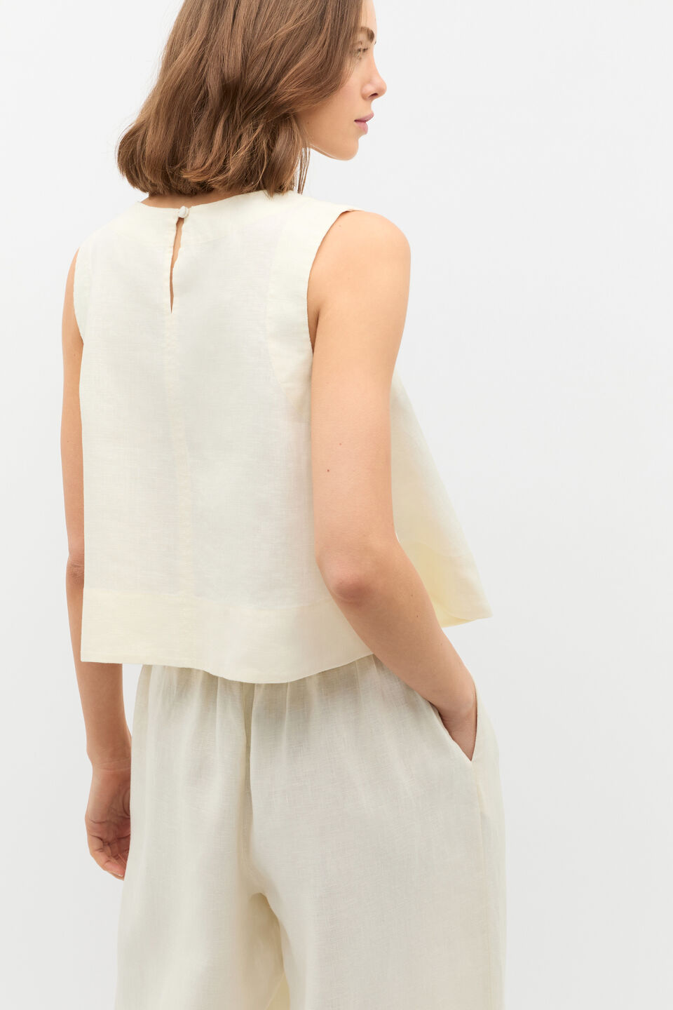 Core Linen Shell Top  Buttercream