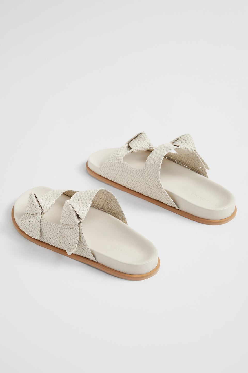 Penelope Knot Slide  Bone