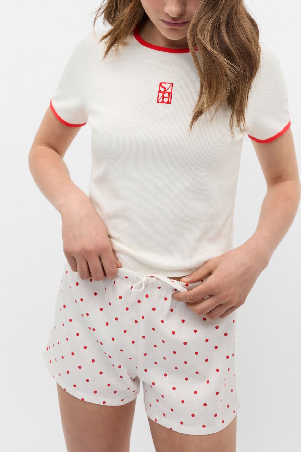 Contrast Bind Logo Tee  Canvas