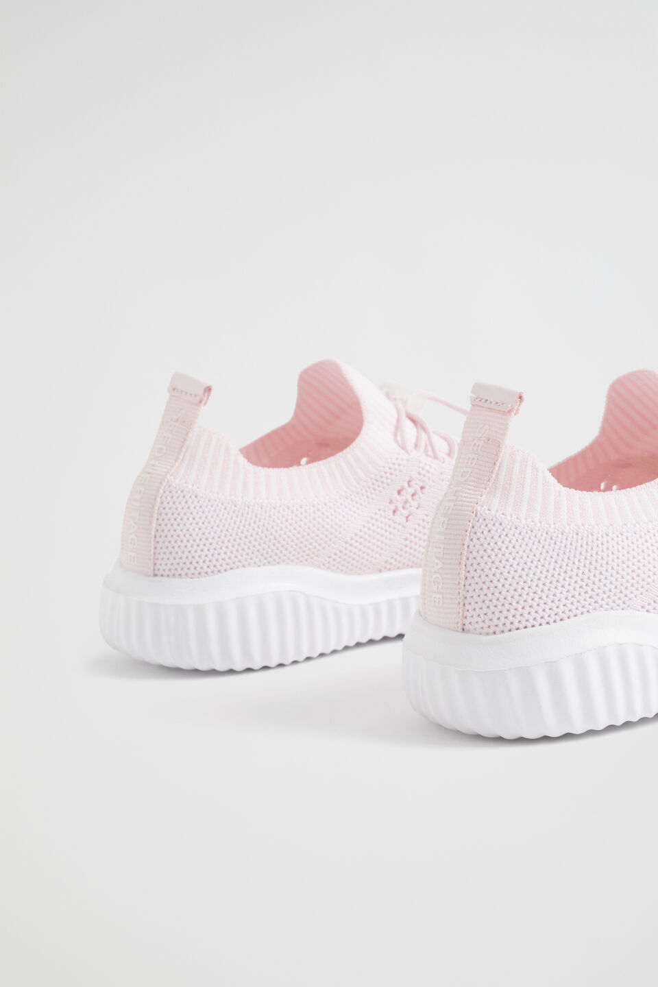 Knit Trainer  Pink