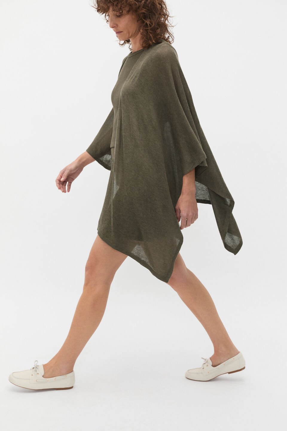 Fine Knit Poncho  Olive Leaf