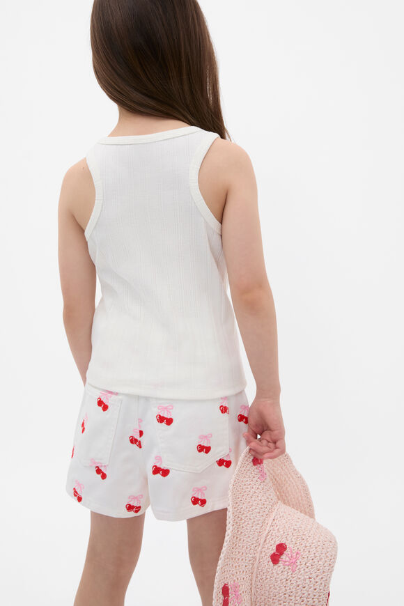 Heart Tank  Canvas  hi-res