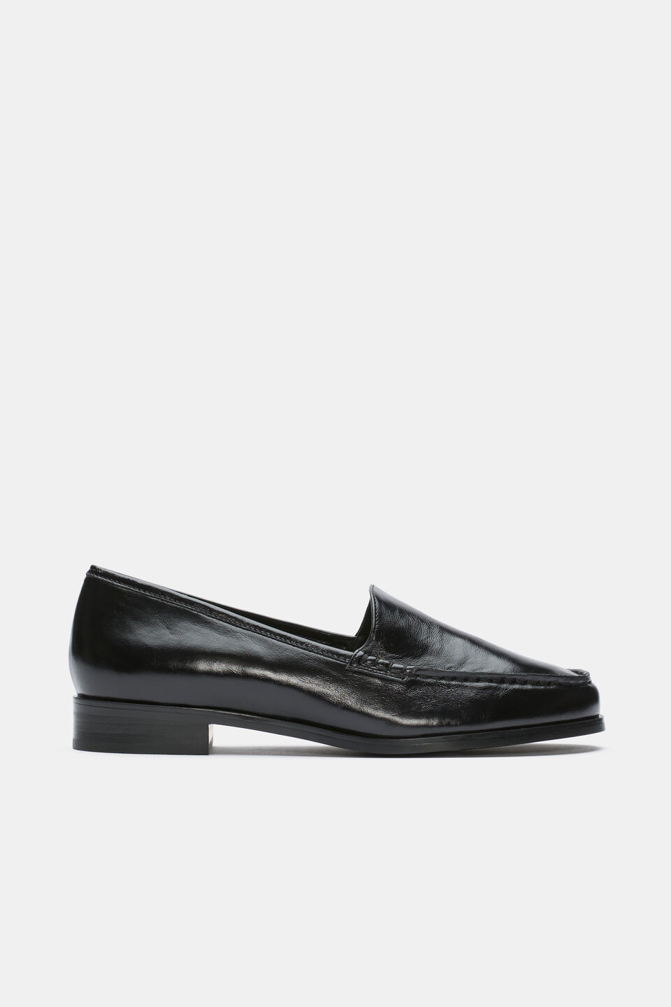 Nella Loafer  Hi Shine Black