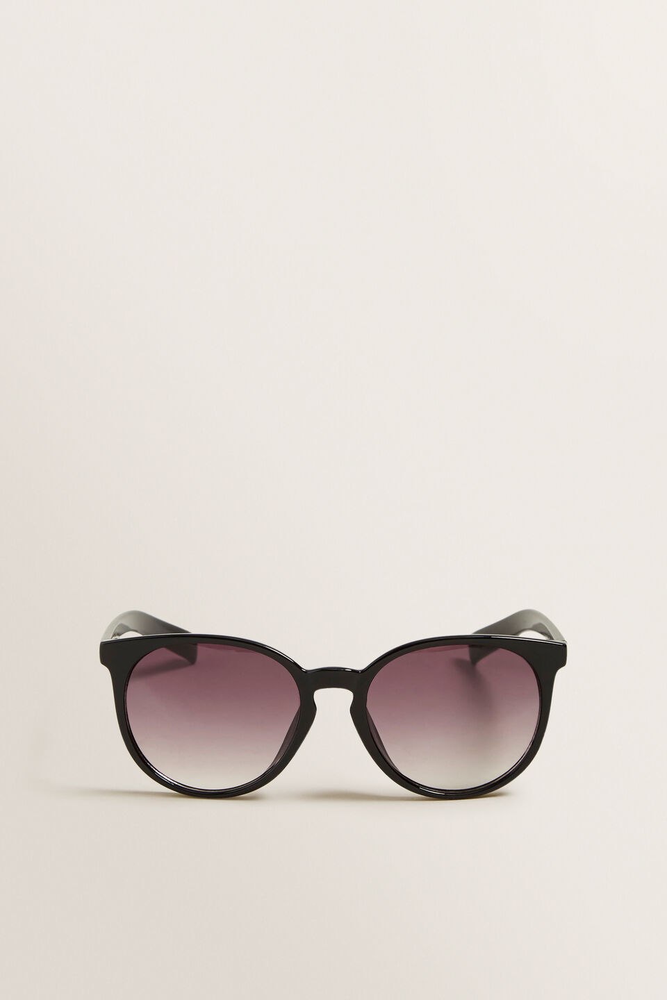 Clara Traditional Round Sunglasses  