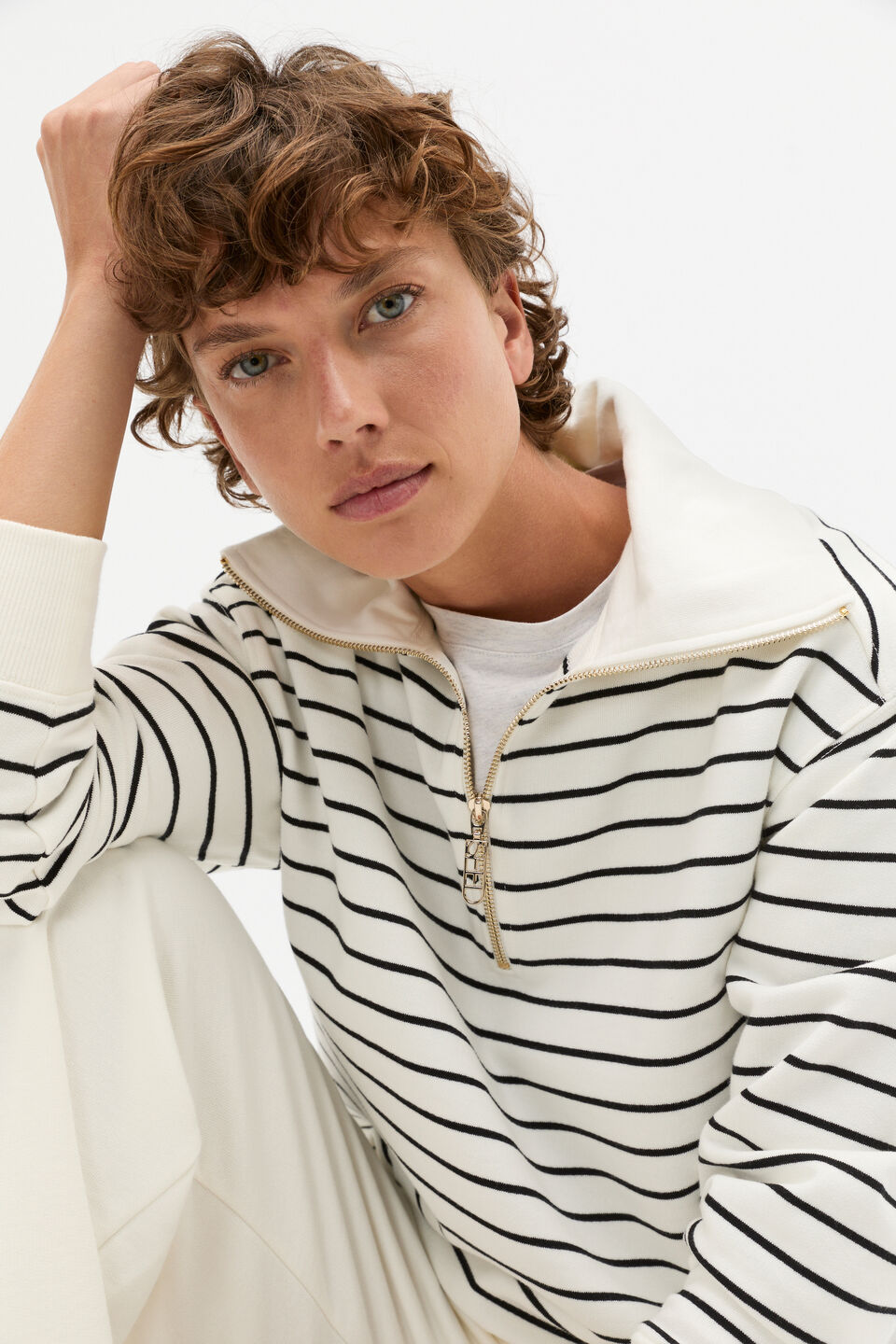 Core Heritage Half Zip Sweat  Cloud Cream Stripe
