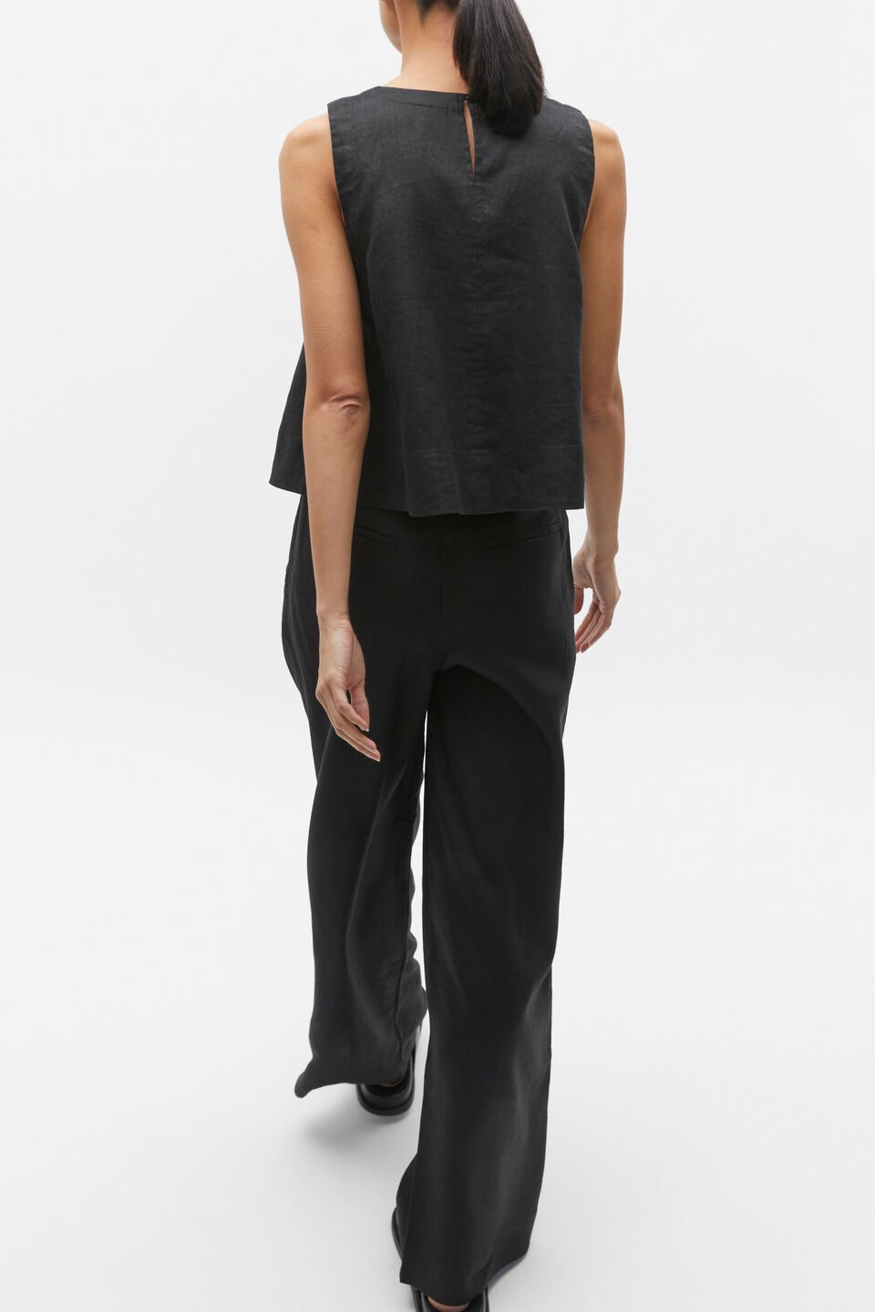 Core Linen Shell Top  Black