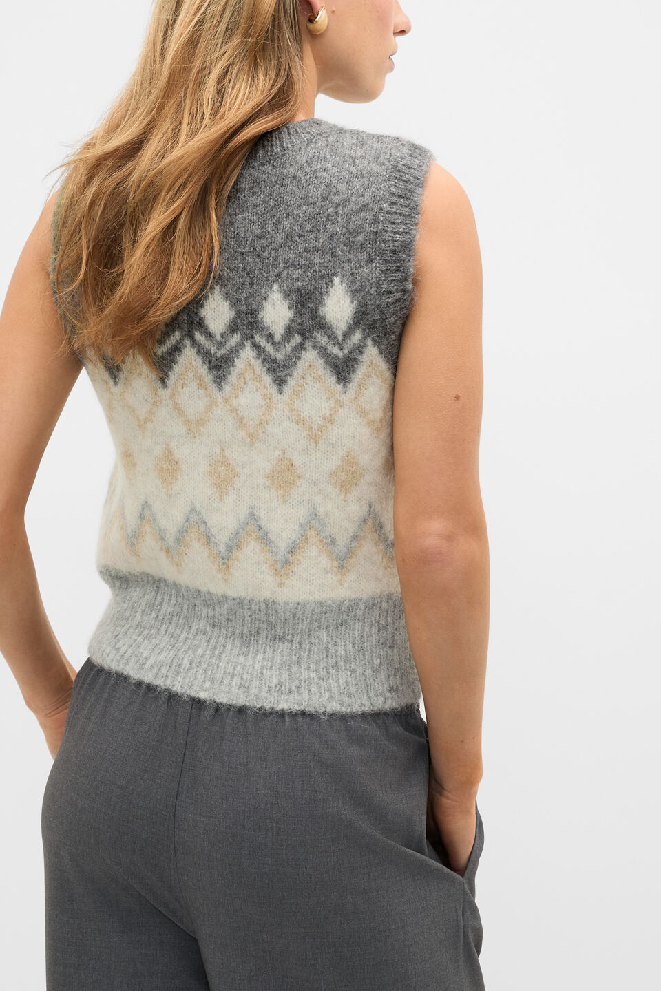 Argyle Knit Vest  Pale Slate Marle