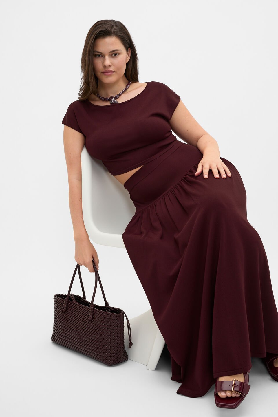 Compact Crepe Knit Skirt  Plum Red