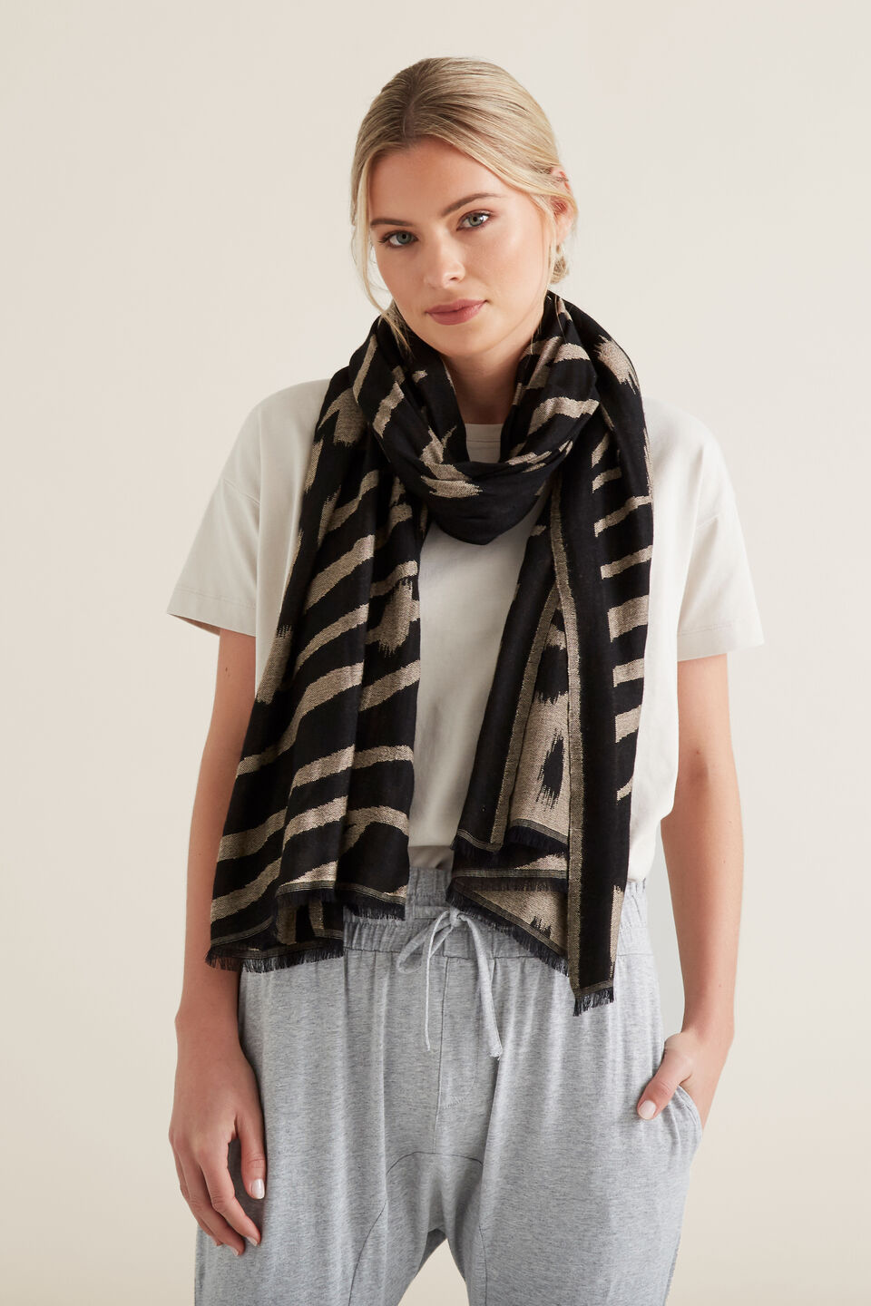Abstract Animal Jacquard Scarf  