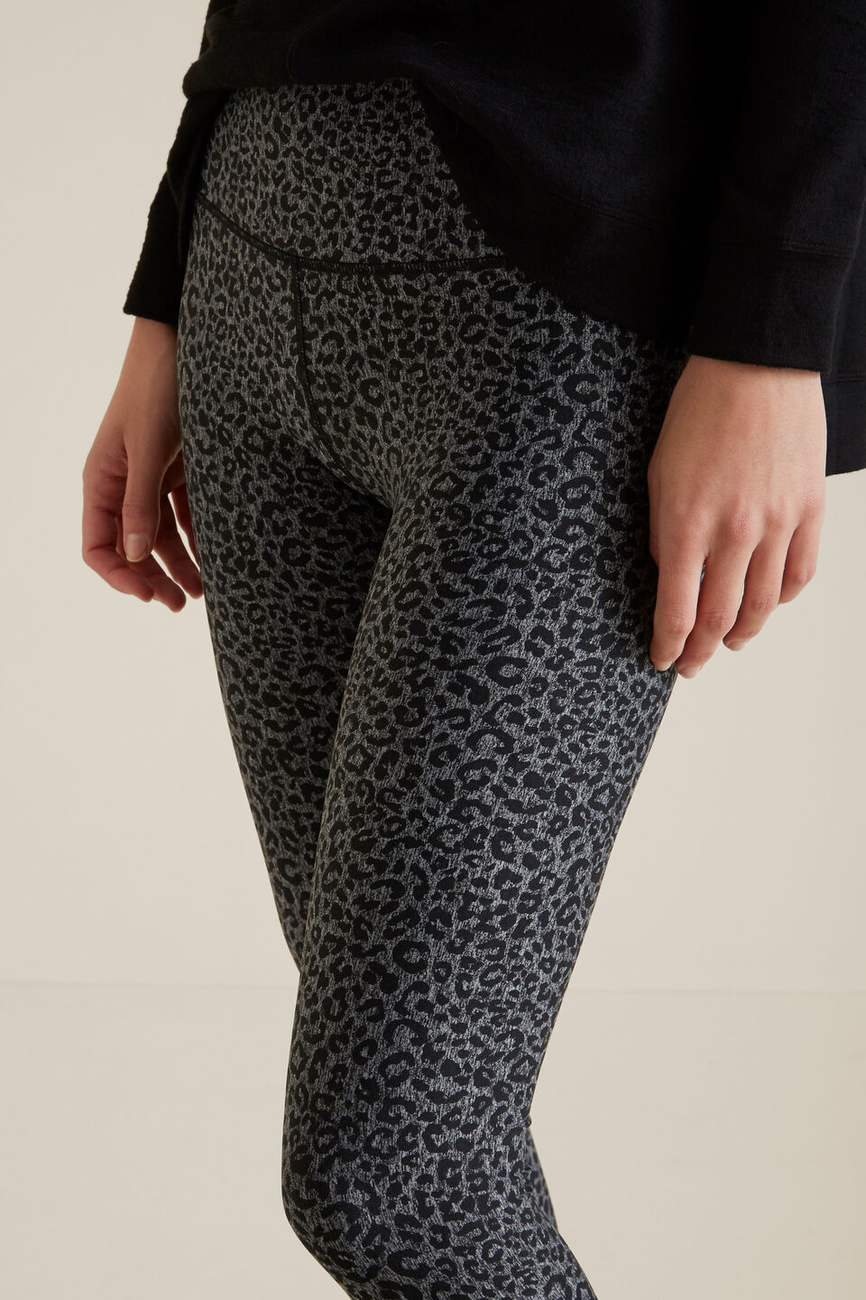 Charcoal Ocelot Legging  