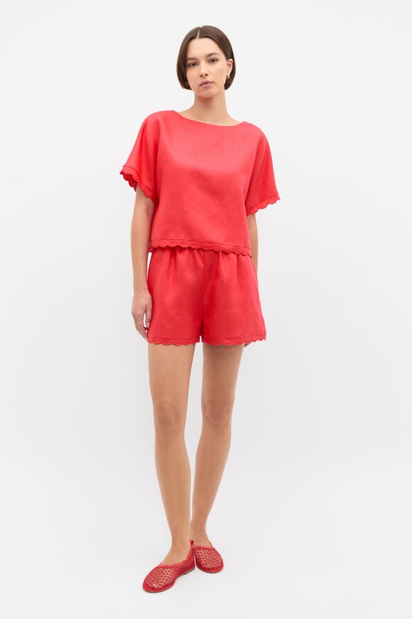 Linen Wave Scallop Short  Electric Crimson  hi-res