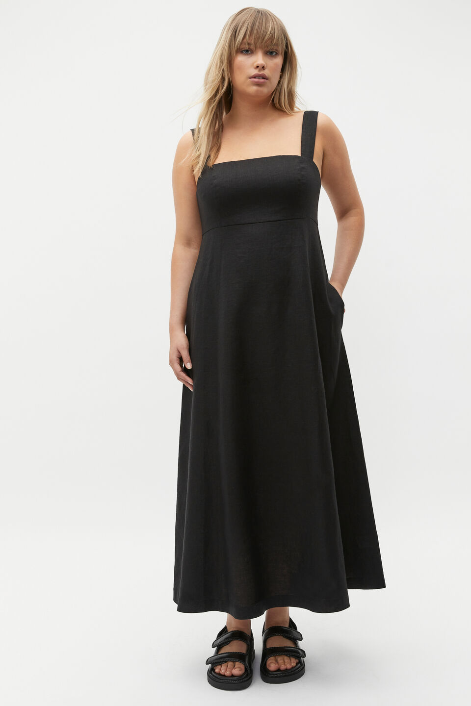 Linen Square Neck Sun Dress  Black