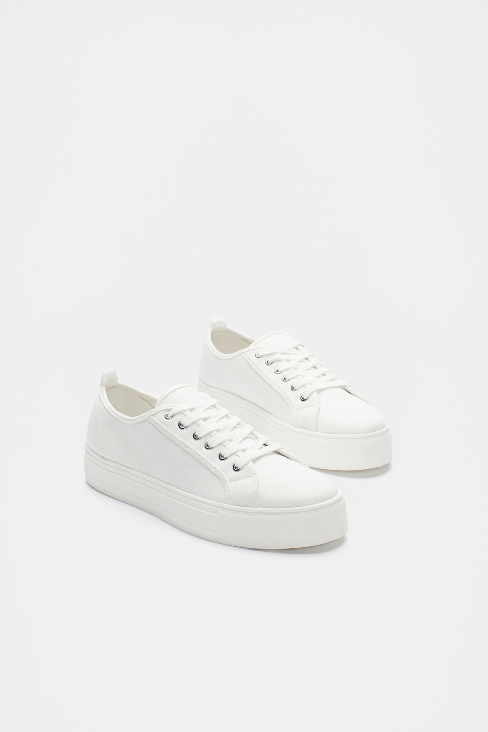 Selena Sneaker  White