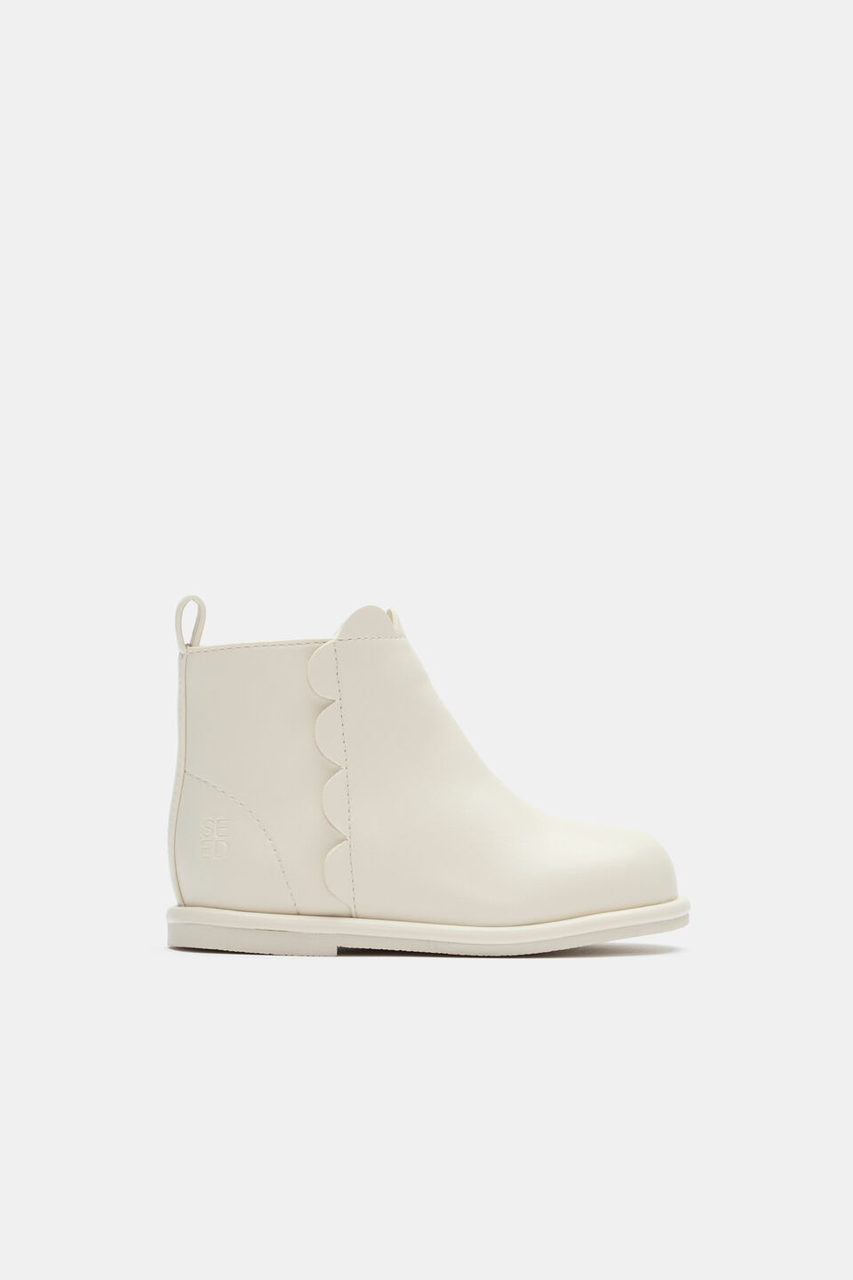 Mini Scallop Boot  Vintage Cream