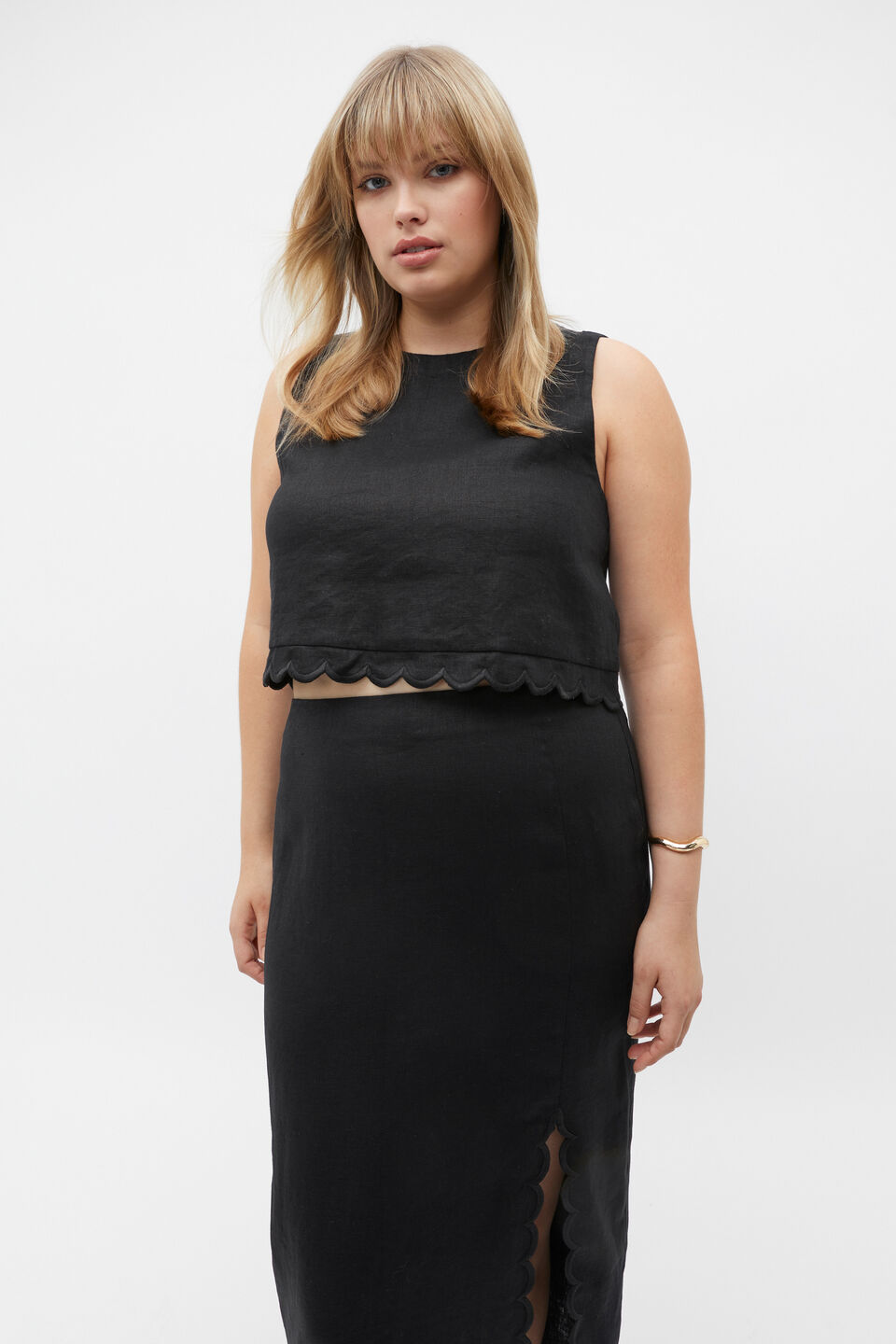Scallop Shell Top  Black
