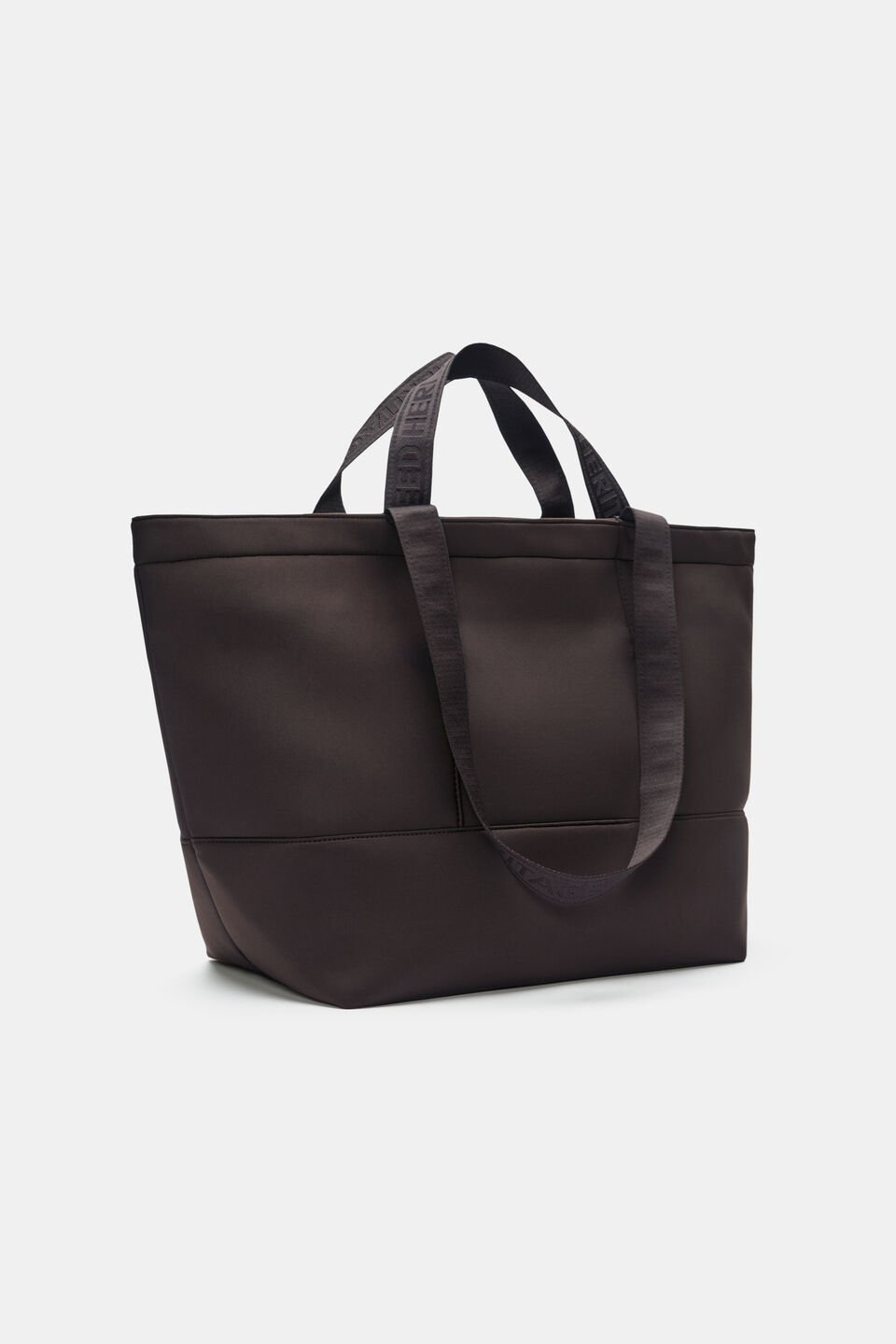 Seed Overnight Tech Tote  Coffee Bean