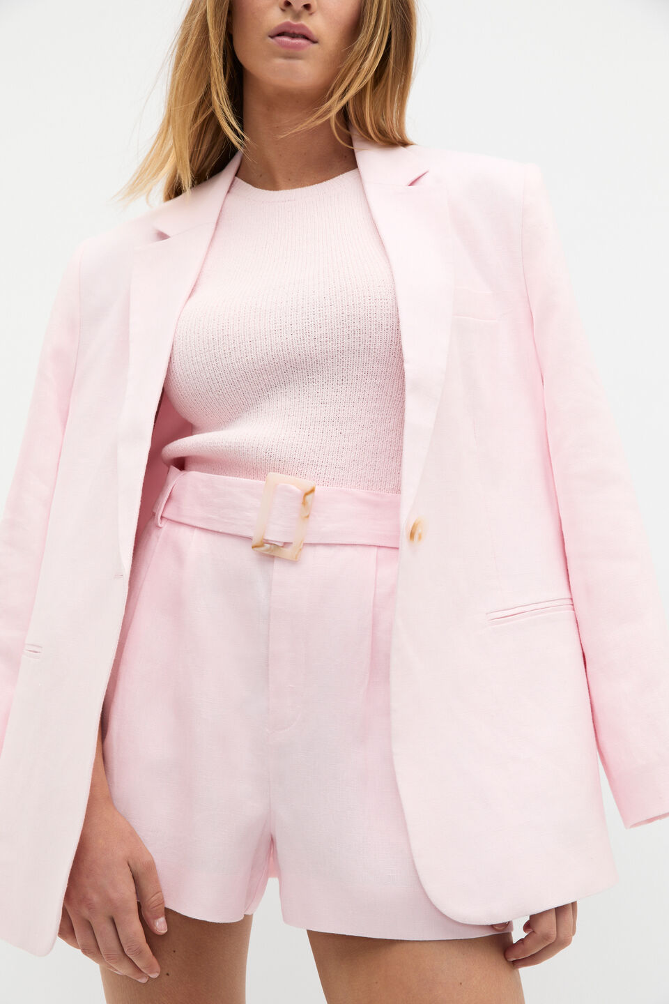 Tailored Linen Pleat Short  Primrose