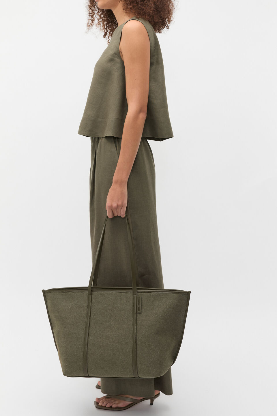 Trim Detail Tote  Olive Leaf