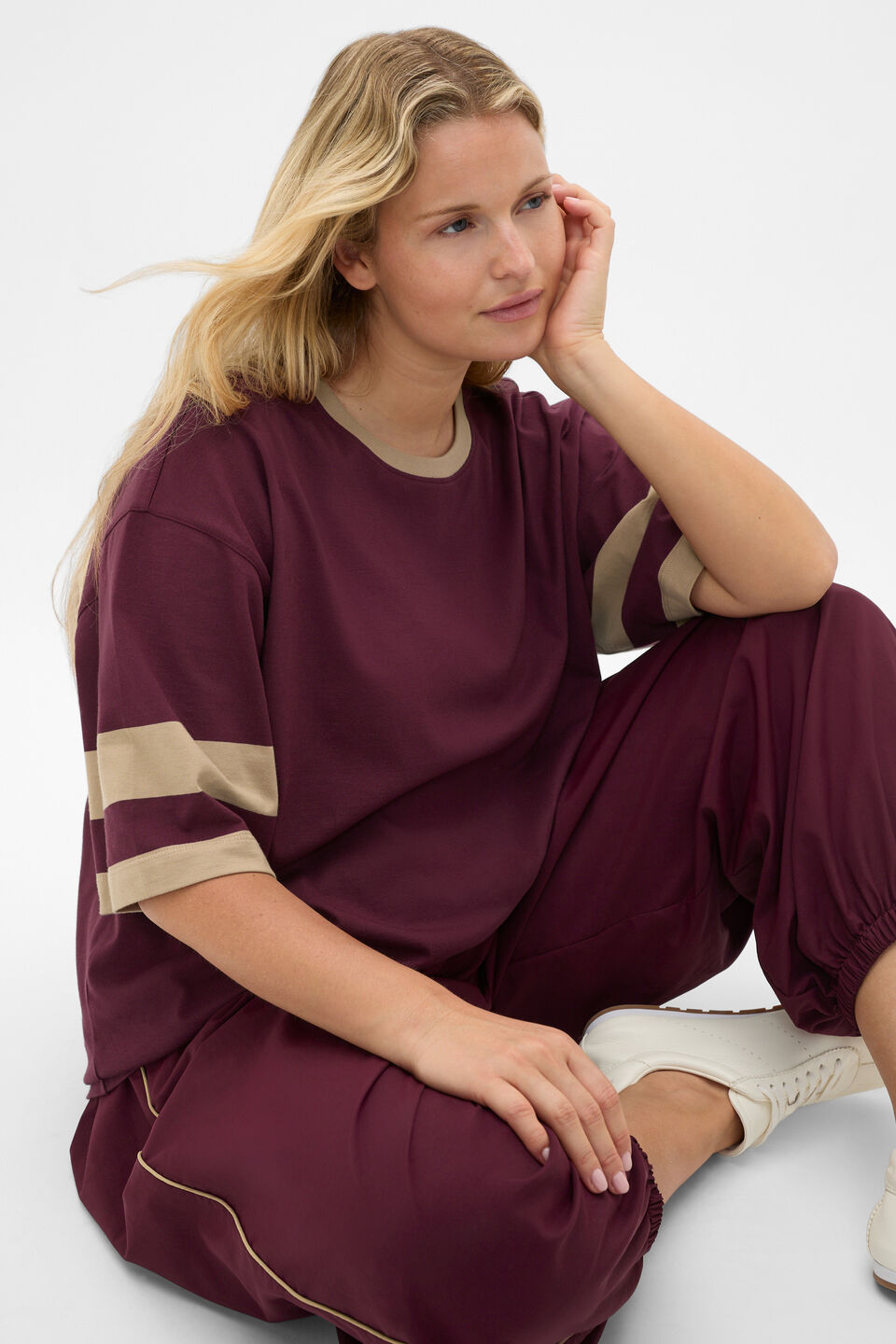 MD Cotton Contrast Boyfriend Tee  Plum Red