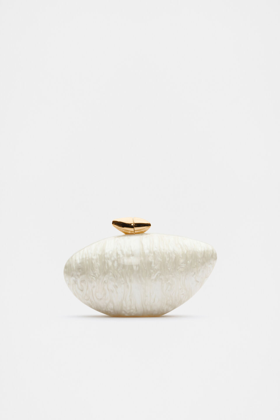 Acrylic Hardcase Clutch  Cream