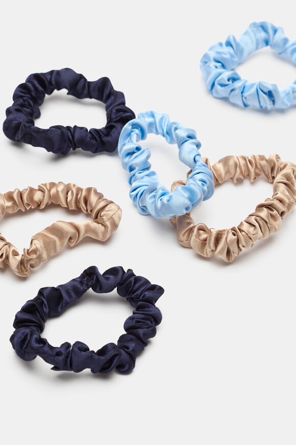Mini Scrunchie  Soft Blue  hi-res