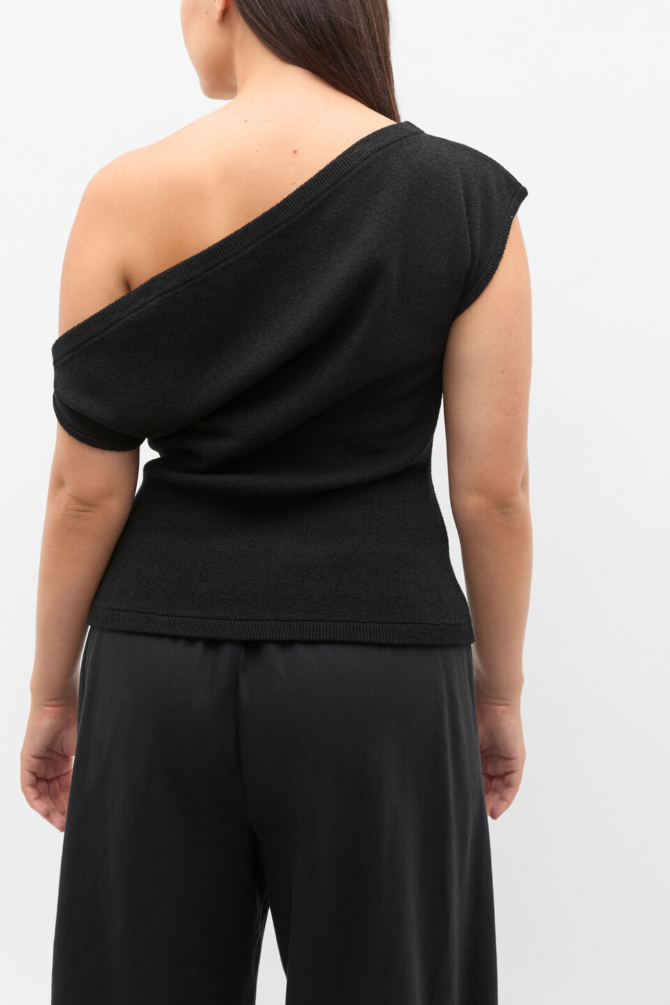 Drape Shoulder Knit  Black