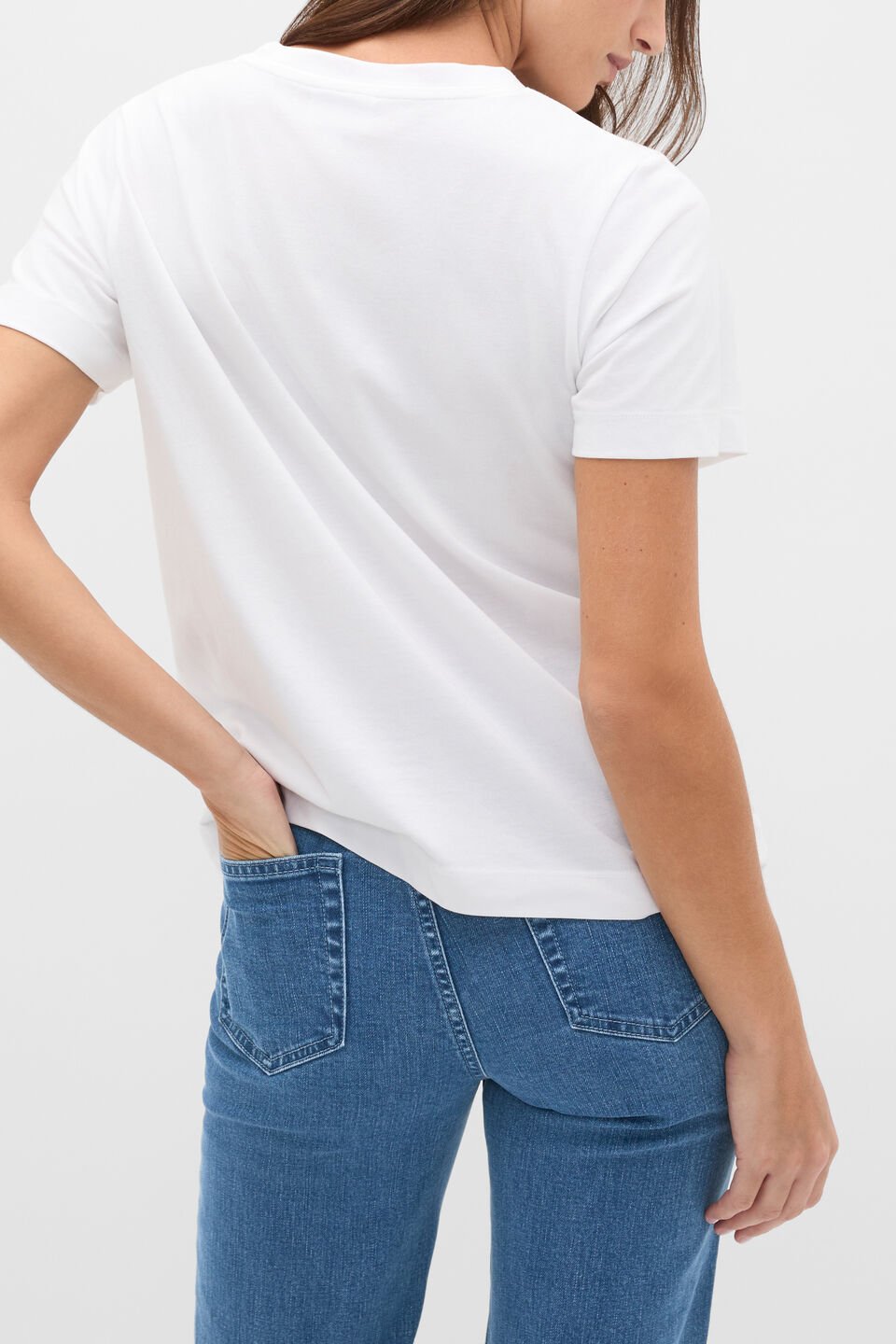 Core Neat Tee  Whisper White