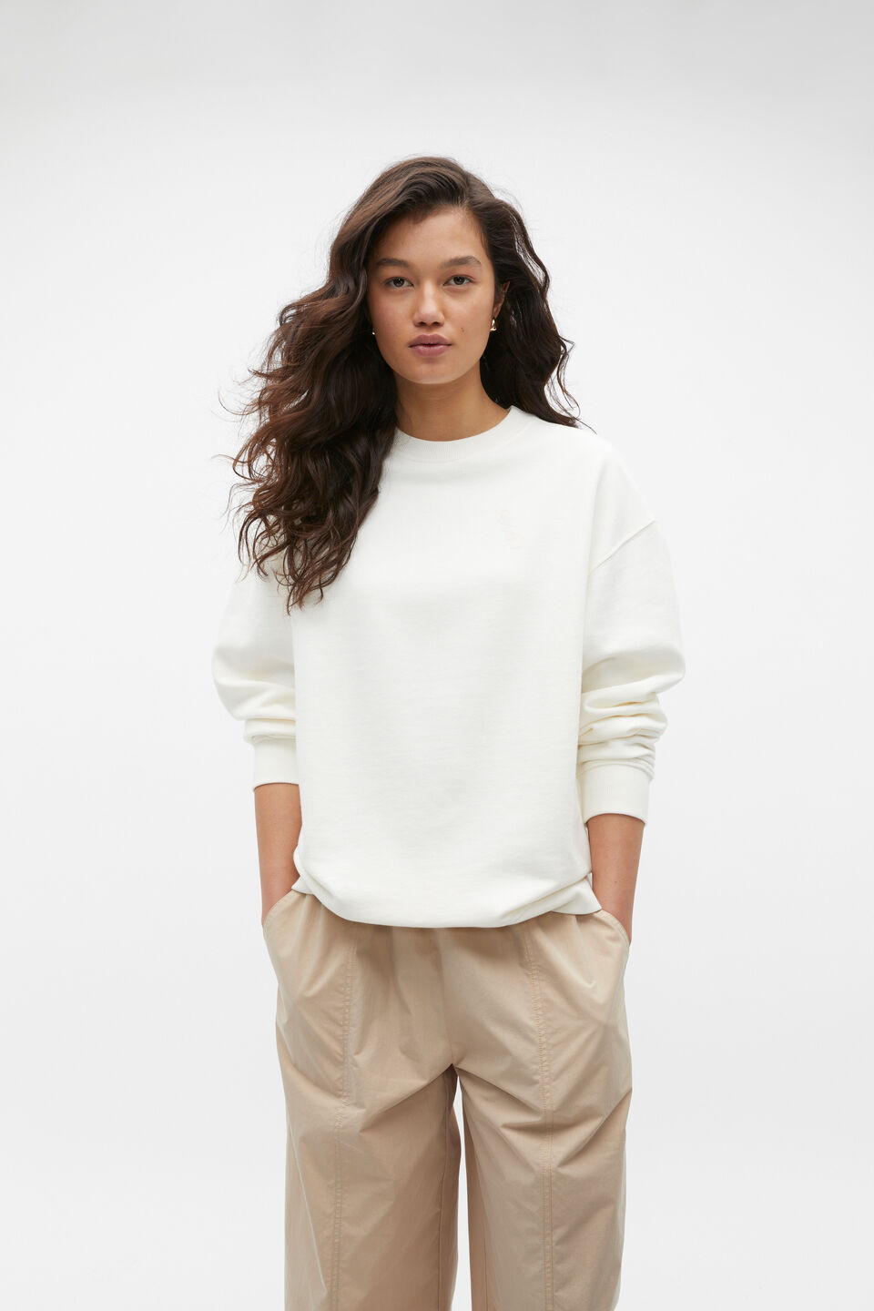 Stacked Logo Sweat  Cloud Cream