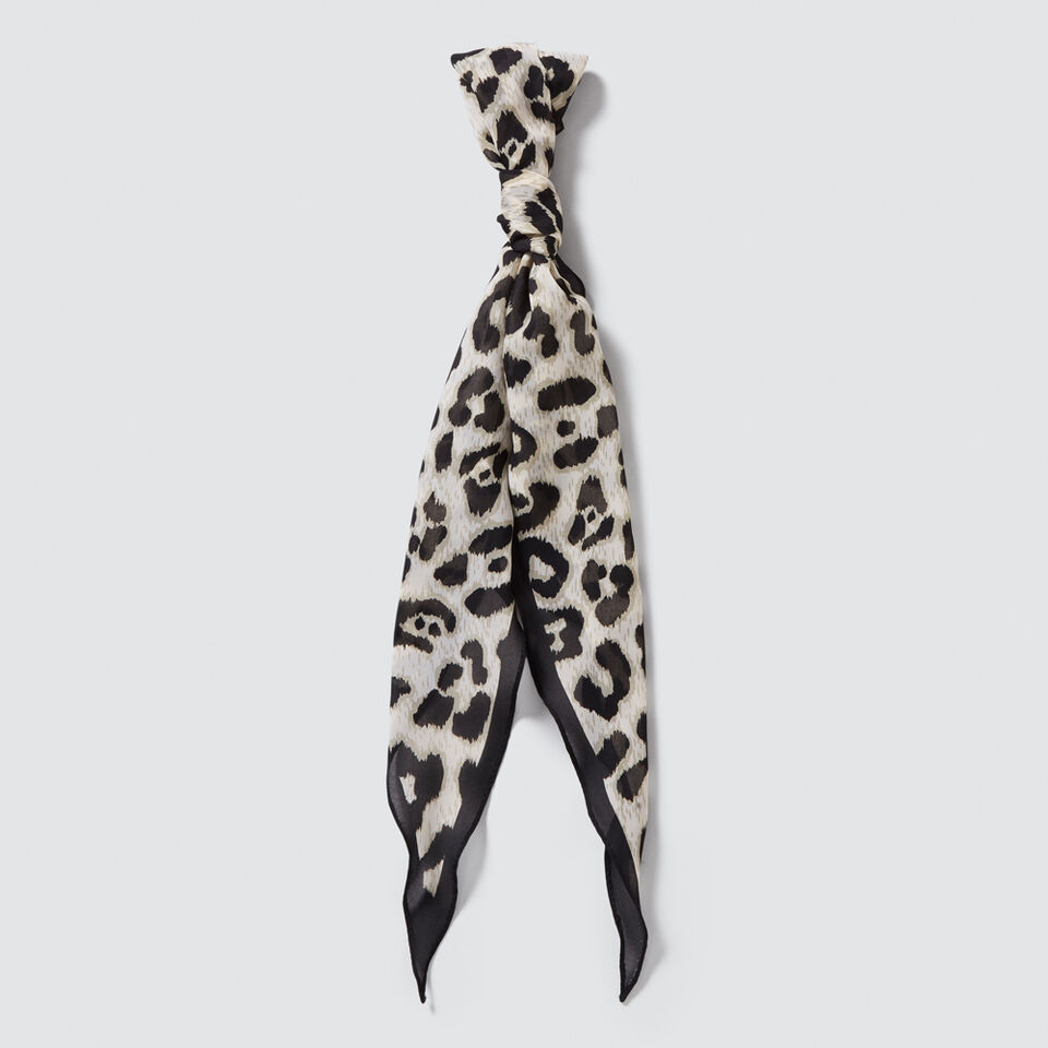 Diamond Neck Scarf  