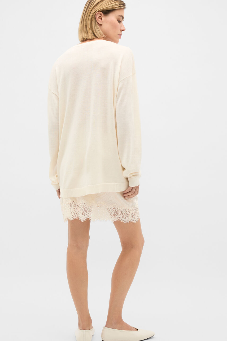 Lightweight Merino Relaxed V-Neck  Coconut Cream