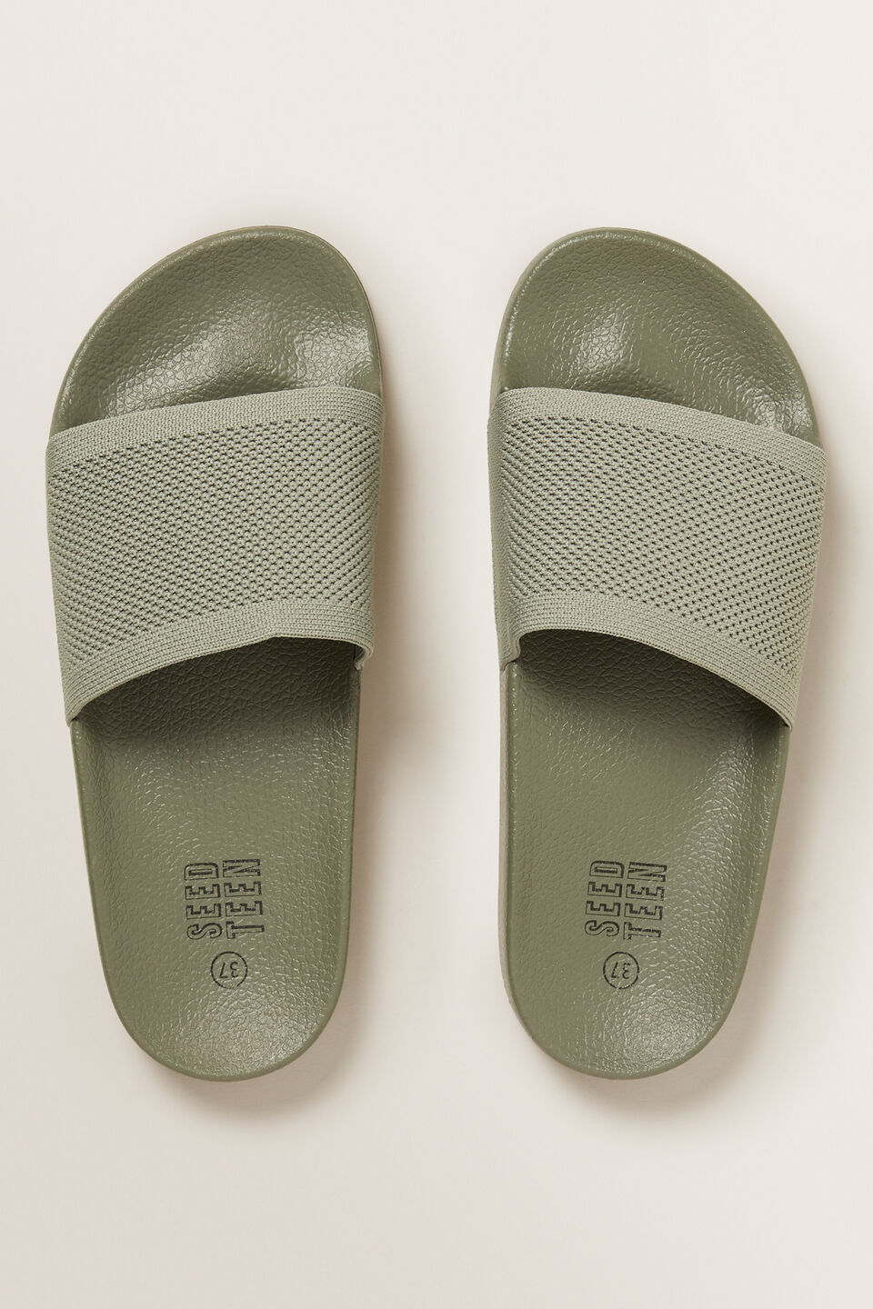 Knitted Slides  