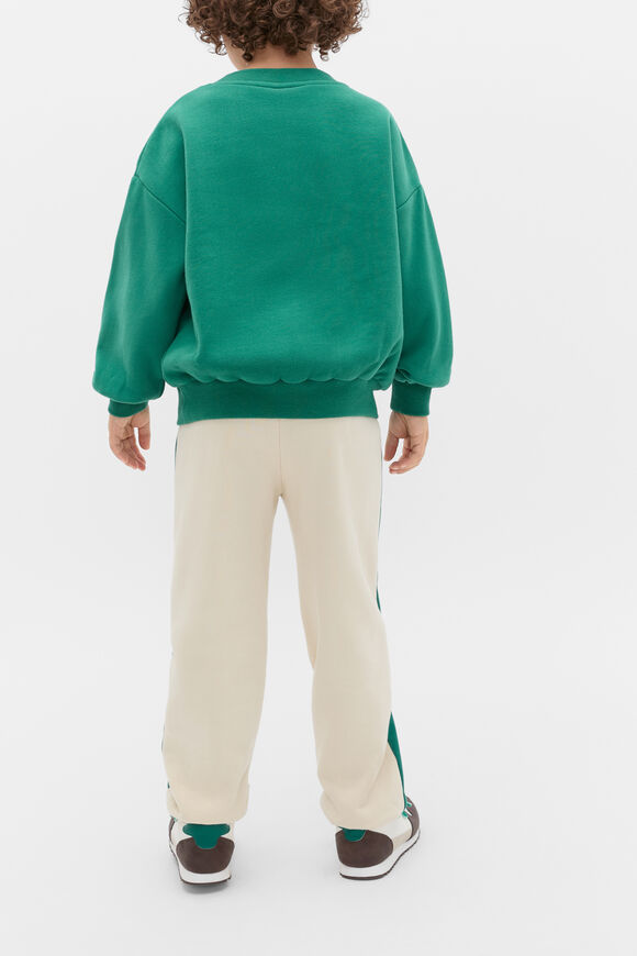Fresh Sticker Sweat  Jungle Green  hi-res
