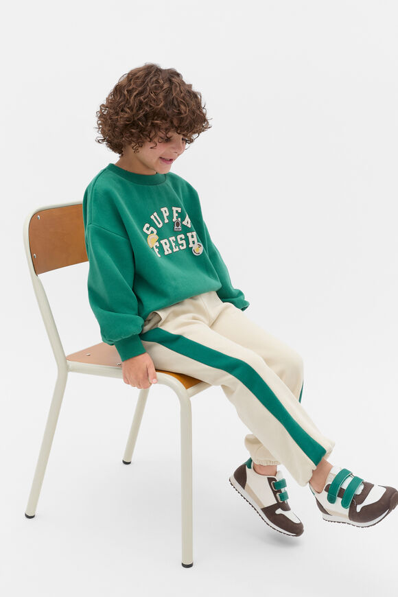 Fresh Sticker Sweat  Jungle Green  hi-res