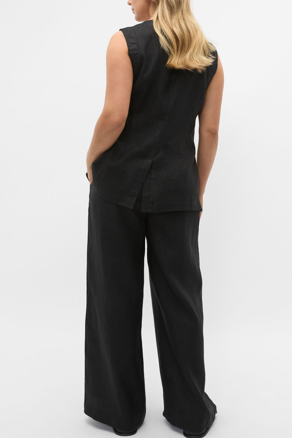 Linen Concealed Placket Vest  Black