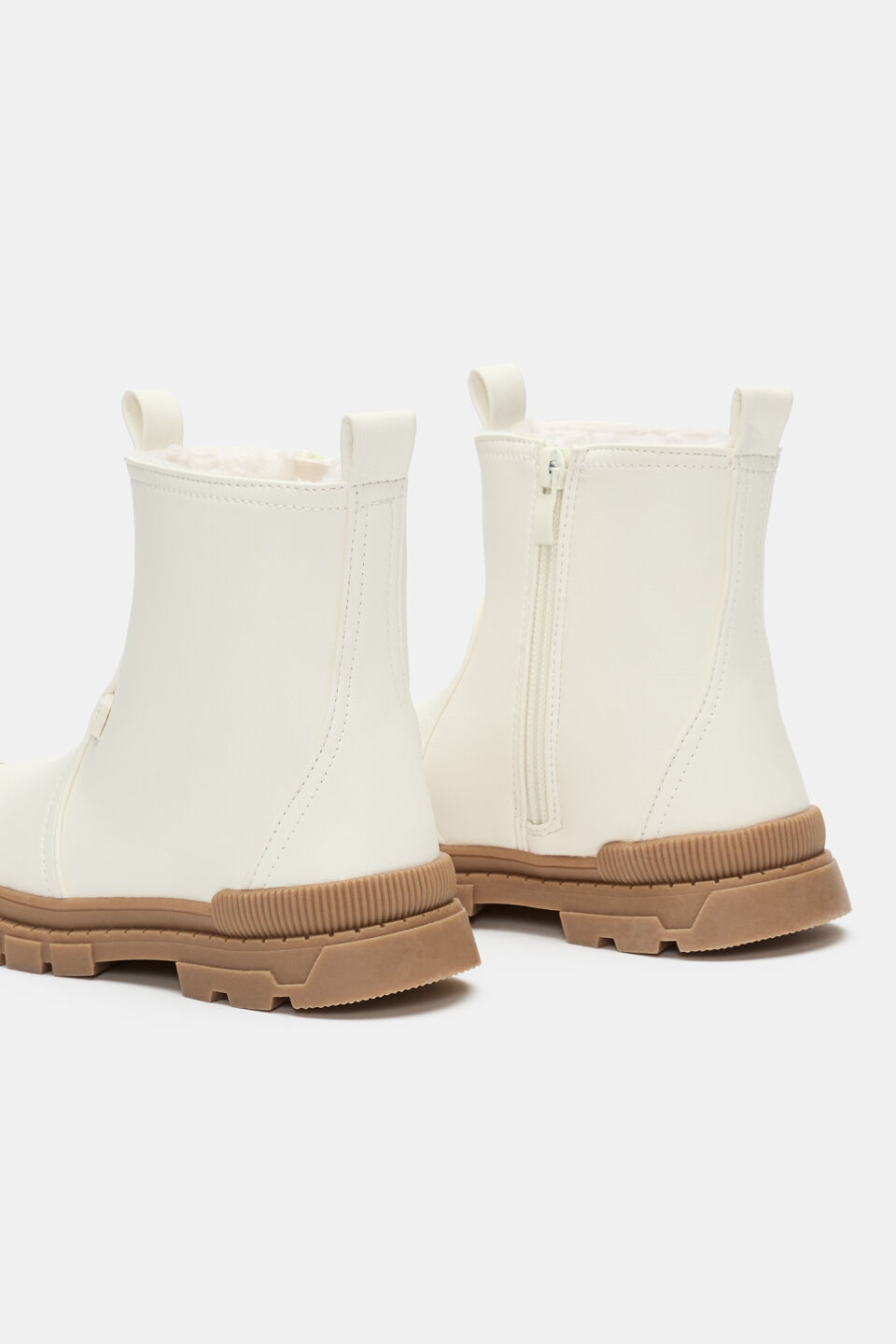 Water Resistant Boot  Classic Cream