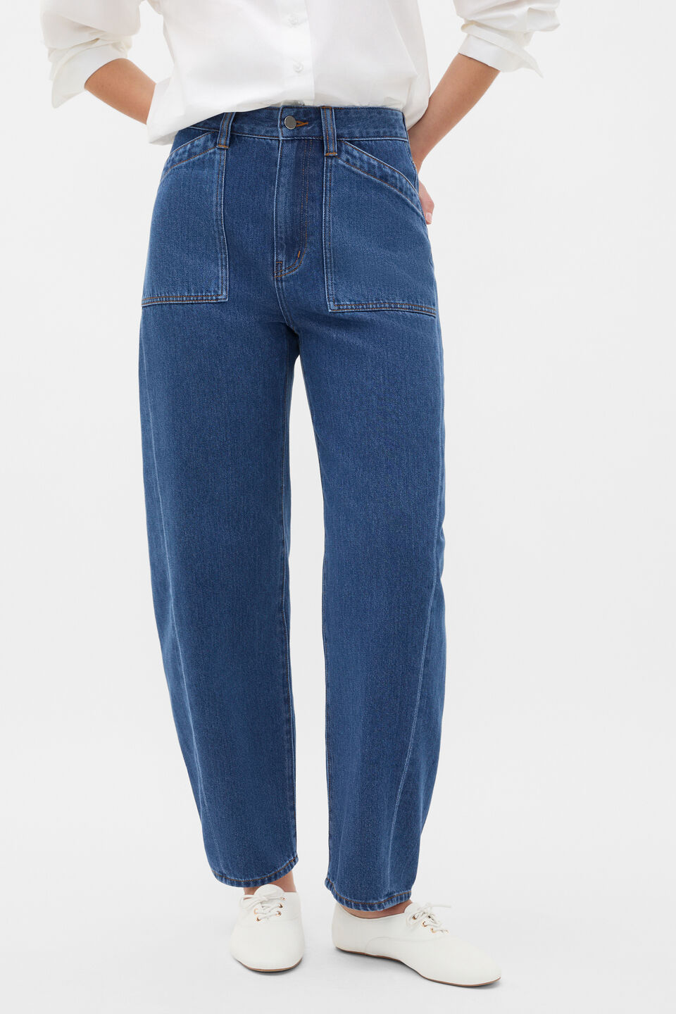 Barrel Leg Pocket Jean  Heritage Wash