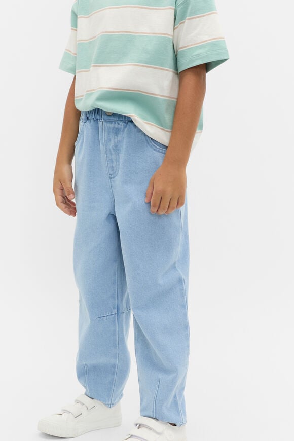 Barrel Jean  Cloud Blue Wash  hi-res