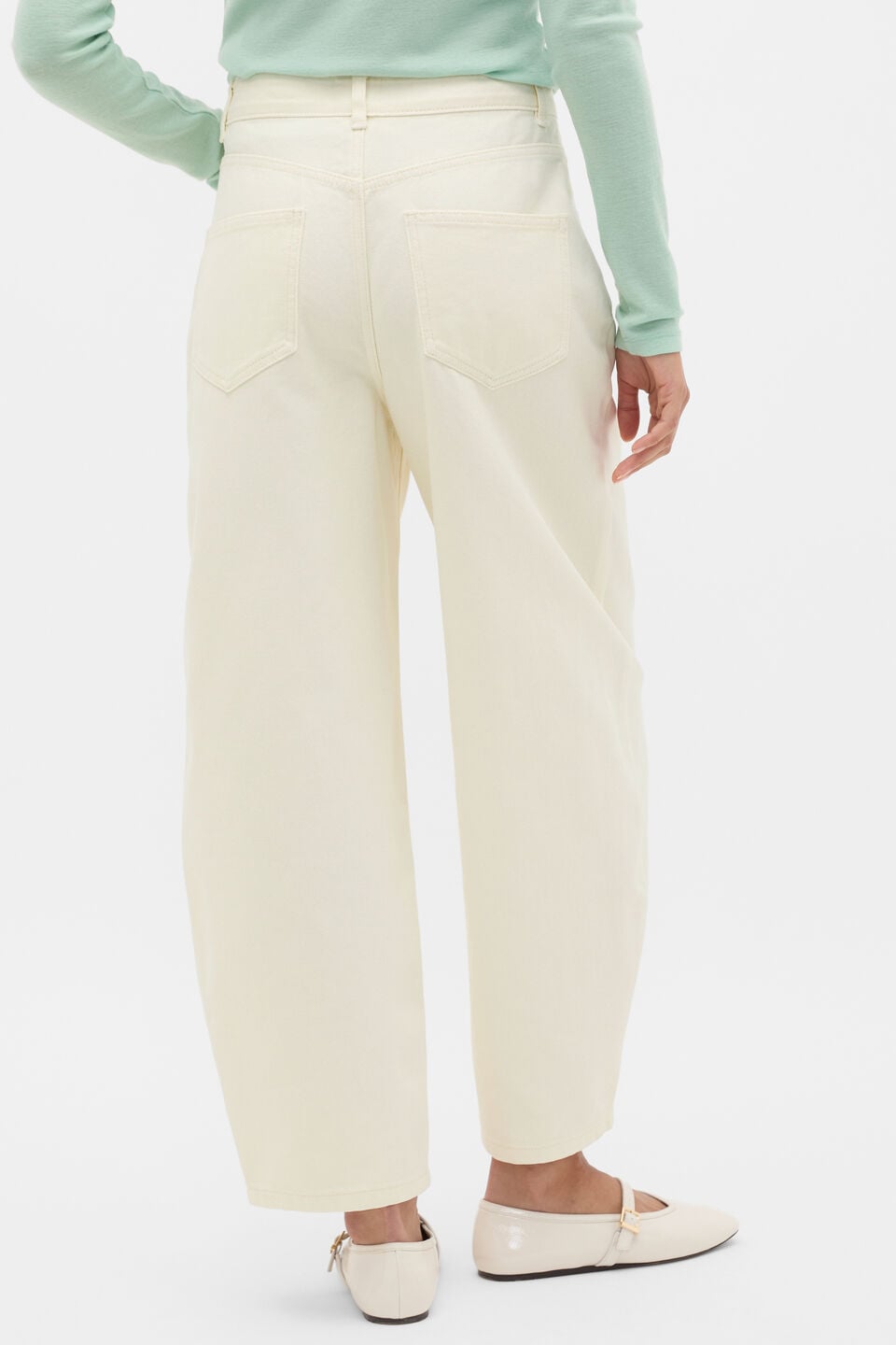 Relaxed Barrel Jean  Coconut Cream