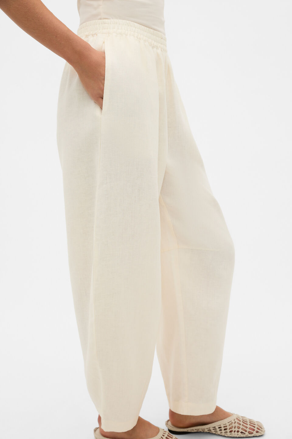 Core Linen Soft Barrel Leg Pant  Coconut Cream