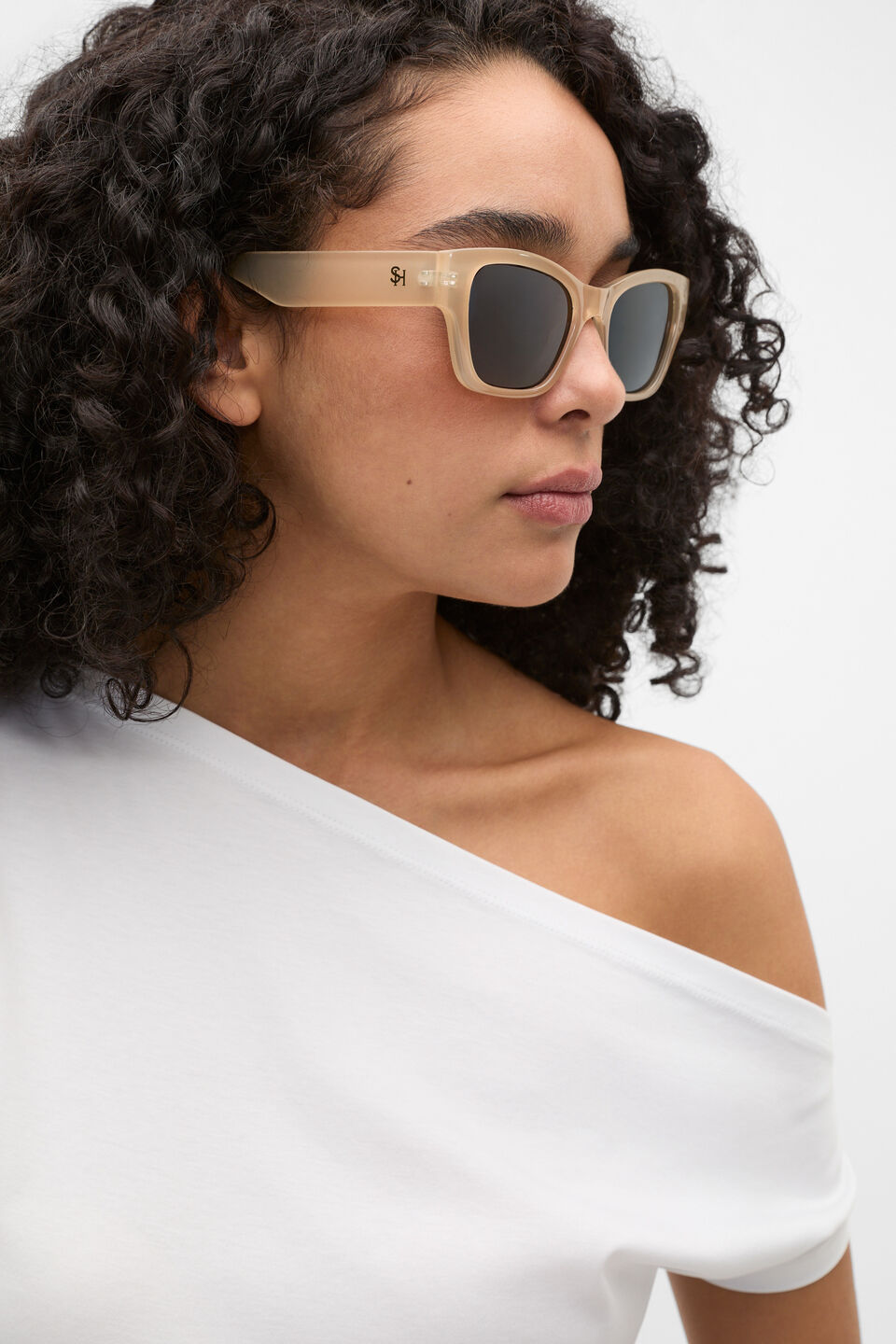 Nicole Cateye Sunglasses  Nougat