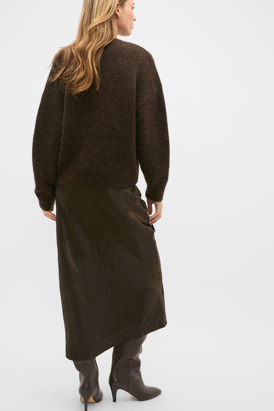  Lofty V Neck Slouch Knit  Coffee Bean