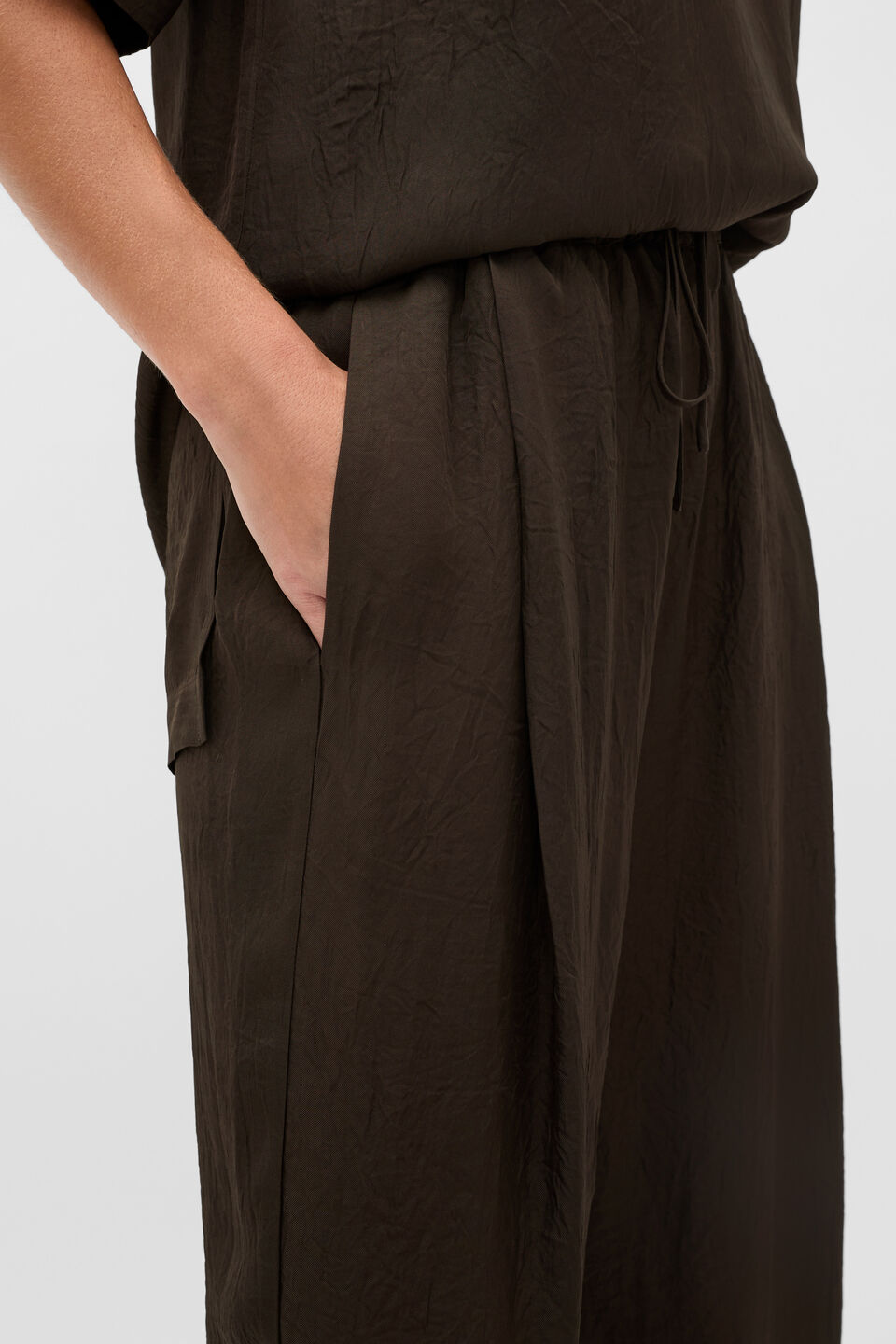 Textured Satin Straight Leg Pant  Coffee Bean
