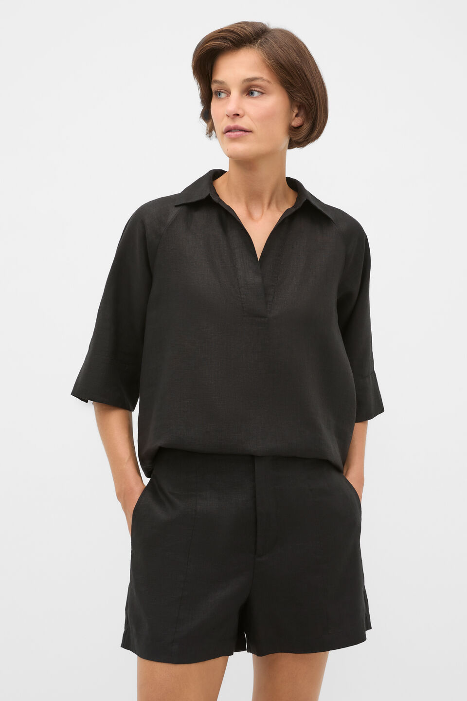 Core Linen High Rise Short  Black